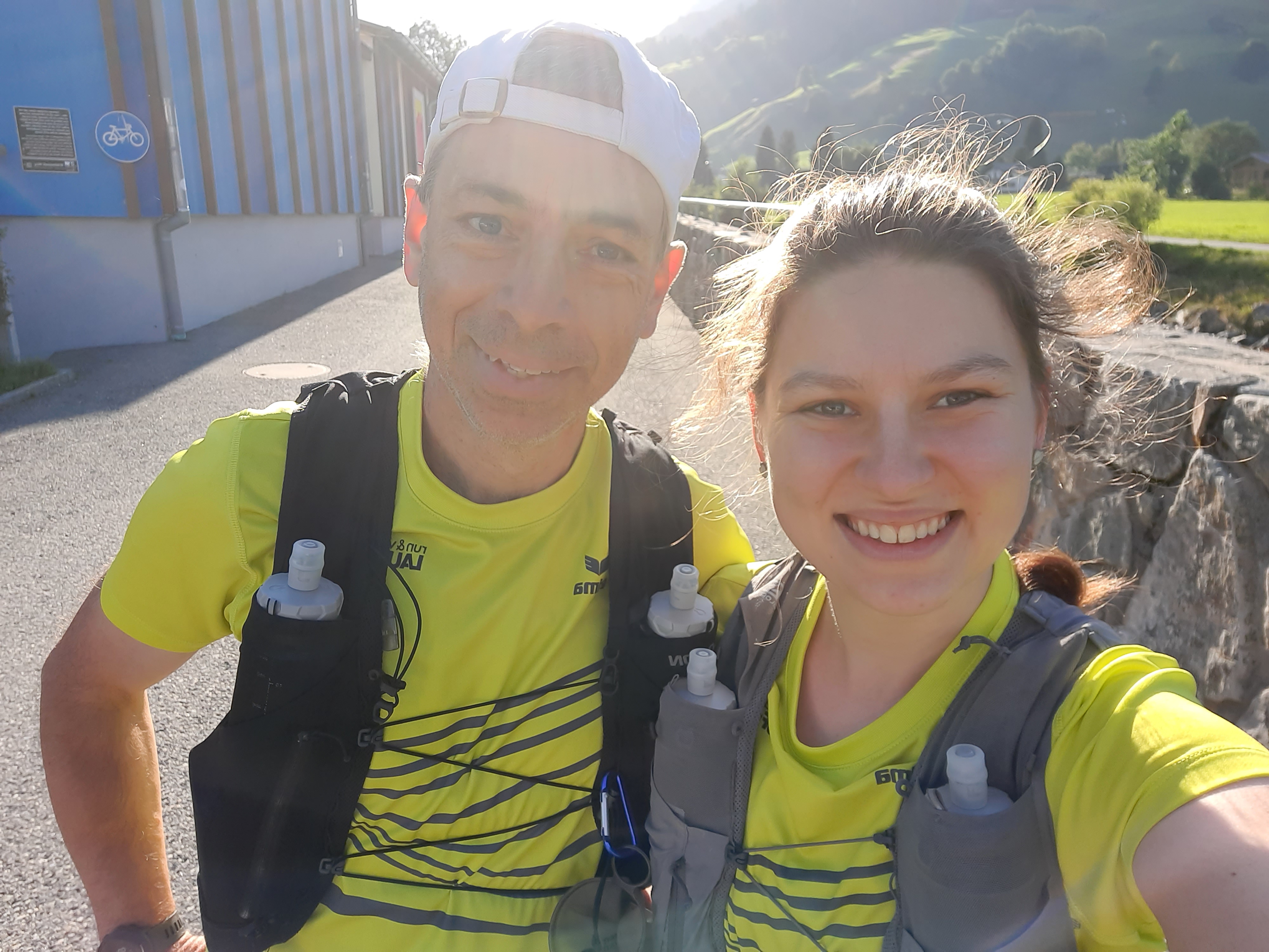 Roland und Seraina vor dem Start in Klosters